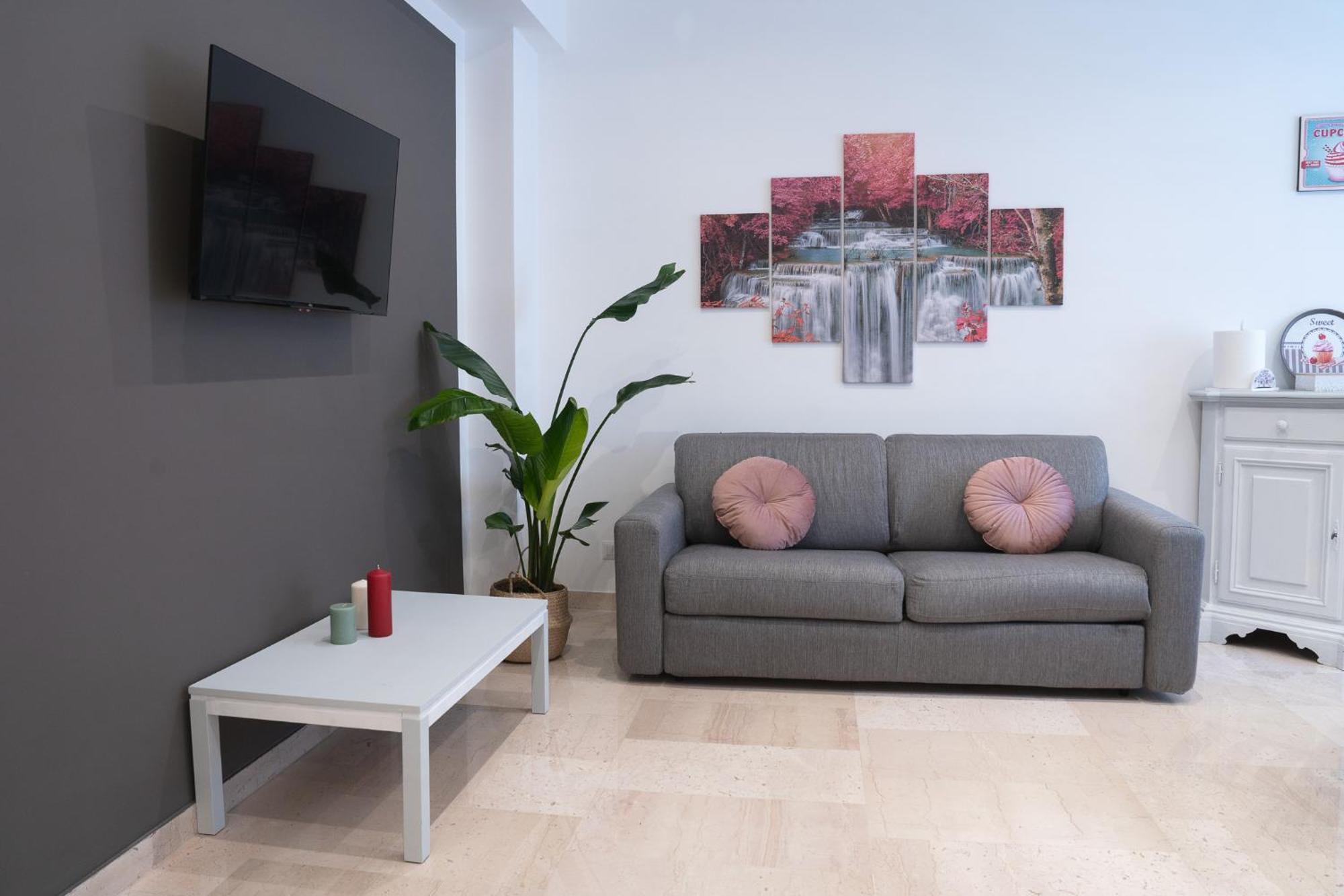 Charming Gregory Apartment Rom